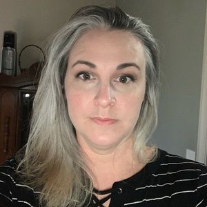 Meet your Posher, Jeanne